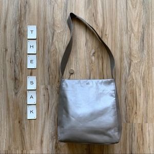 THE SAK Silver Gray Leather Shoulder Bag Purse